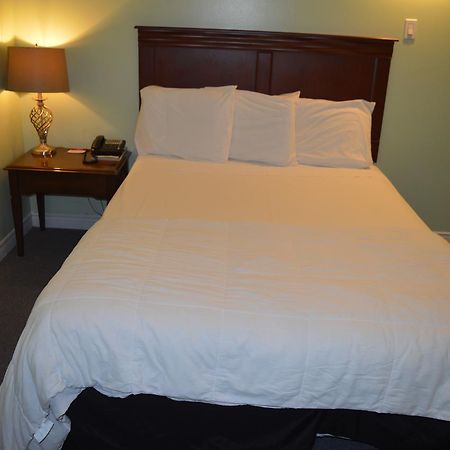 Parkview Motel Guelph Exterior photo