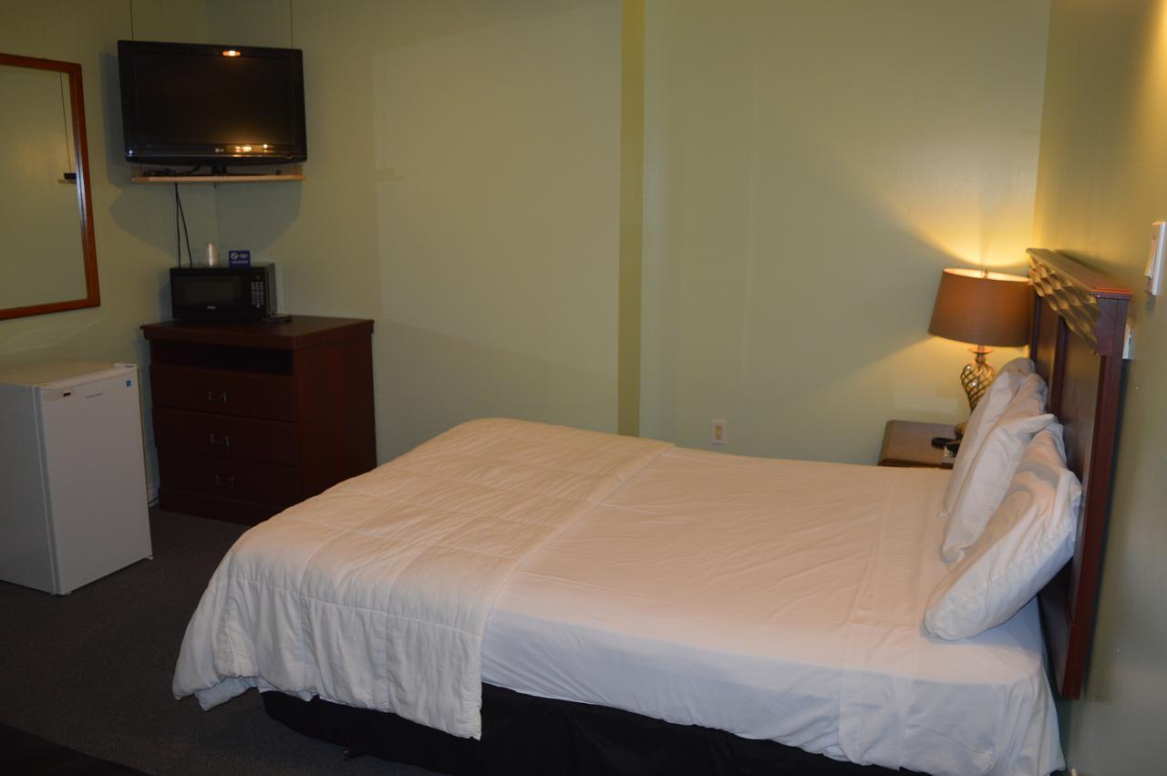 Parkview Motel Guelph Exterior photo